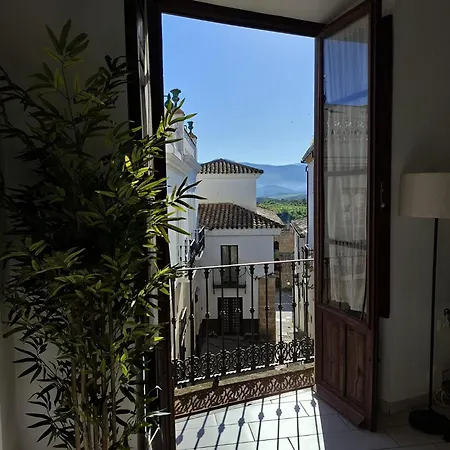 Apartment Cathedral Views Balconies & Private Terrace *